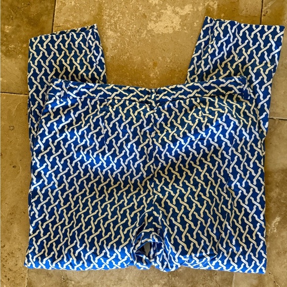 Laundry by Shelli Segal ladies, cotton blue /white pants excellent condition 8 - Picture 7 of 11